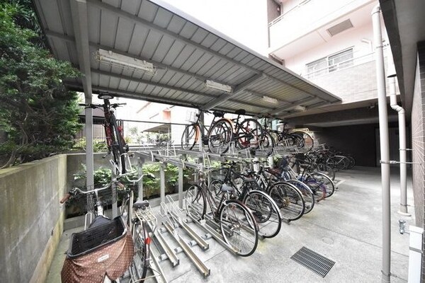 共有部分(★屋根付き駐輪場★)