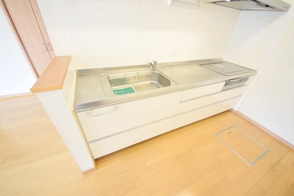 キッチン(別号棟参考写真)