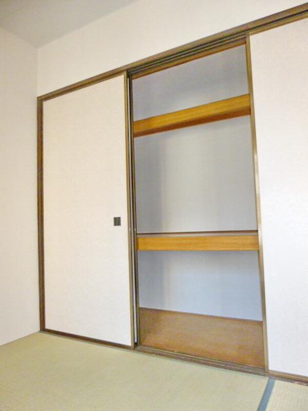 収納(★買物便利な三ツ境駅近賃貸2ＤＫ！広めの収納完備！★)