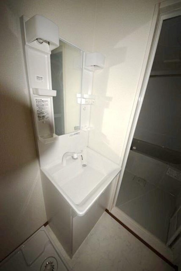 洗面(★木下工務店！新築の賃貸物件！！！★)