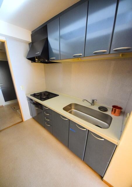 物件内観写真3　(★★きれいなシステムキッチン★★)