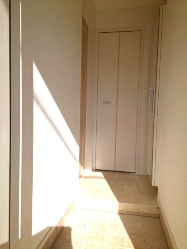 玄関(★別部屋参考写真★)