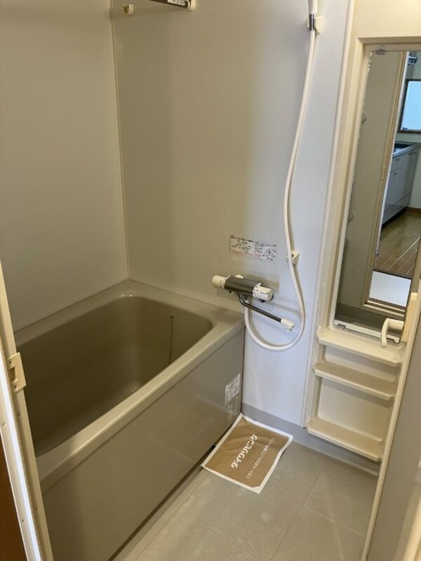 バス／シャワールーム等(バス／シャワールーム等)