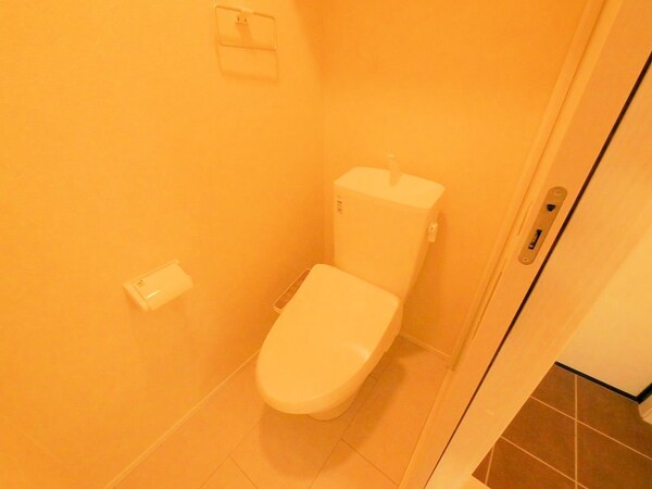 トイレ(トイレ)