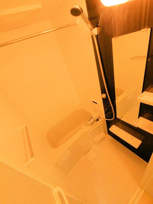 バス／シャワールーム等(バス／シャワールーム等)