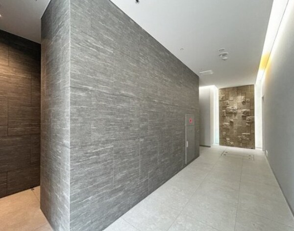 エントランス(エントランス)