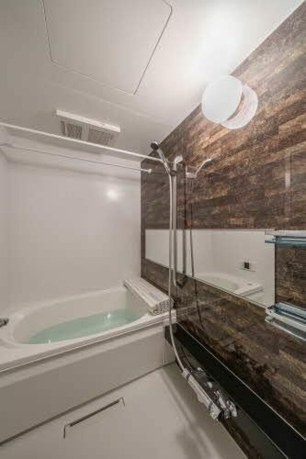 バス／シャワールーム等