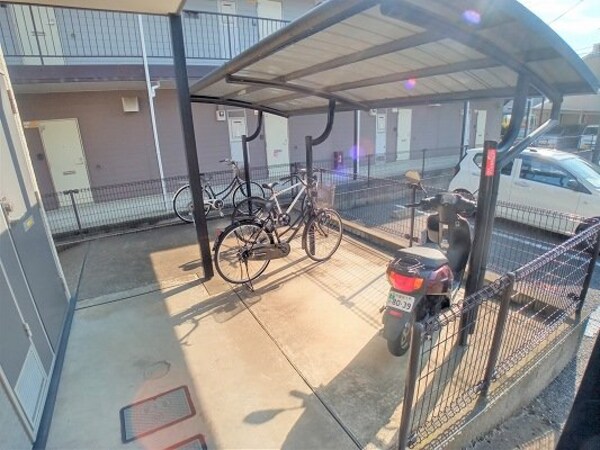 その他(駐輪場)