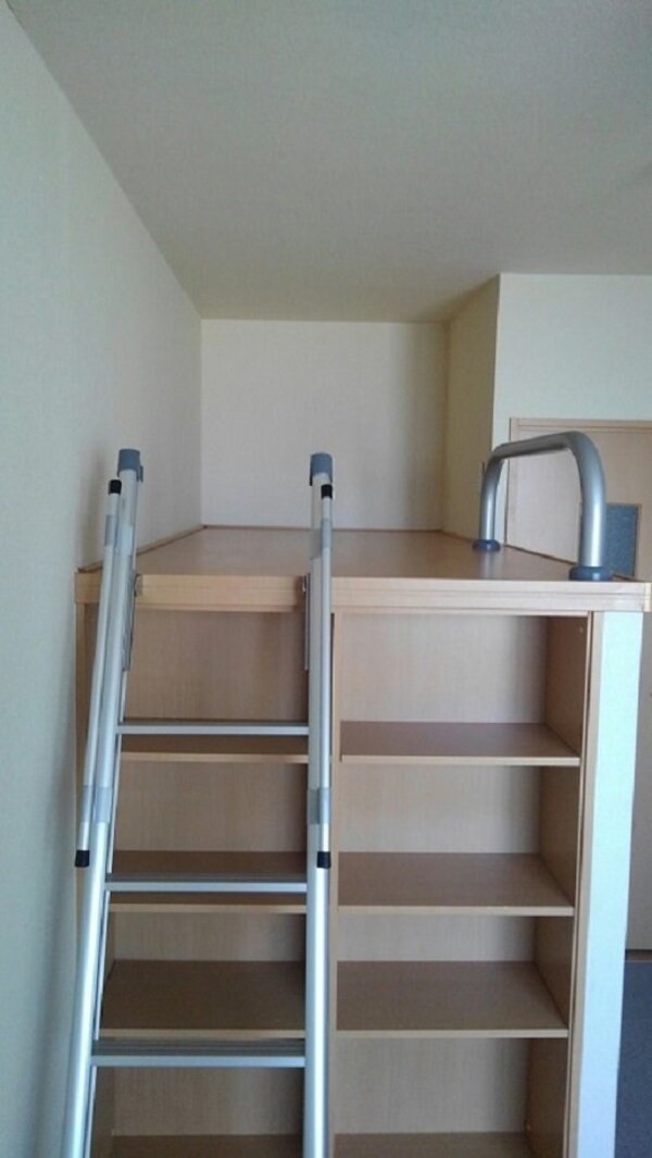 設備(150m程の高さにベッドスペースがございます。)