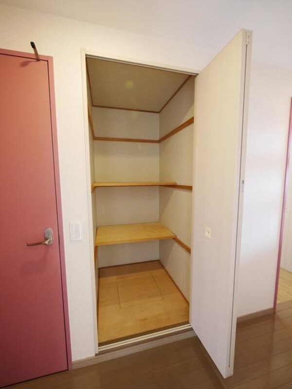 収納(※別部屋イメージ)