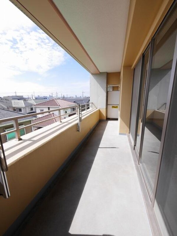 バルコニー(※別部屋イメージ)