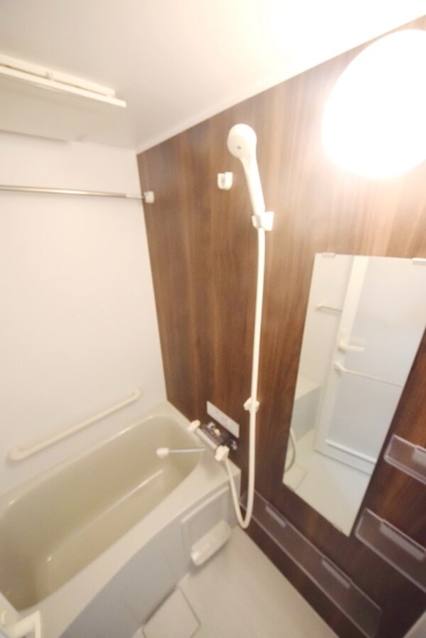 バス／シャワールーム等