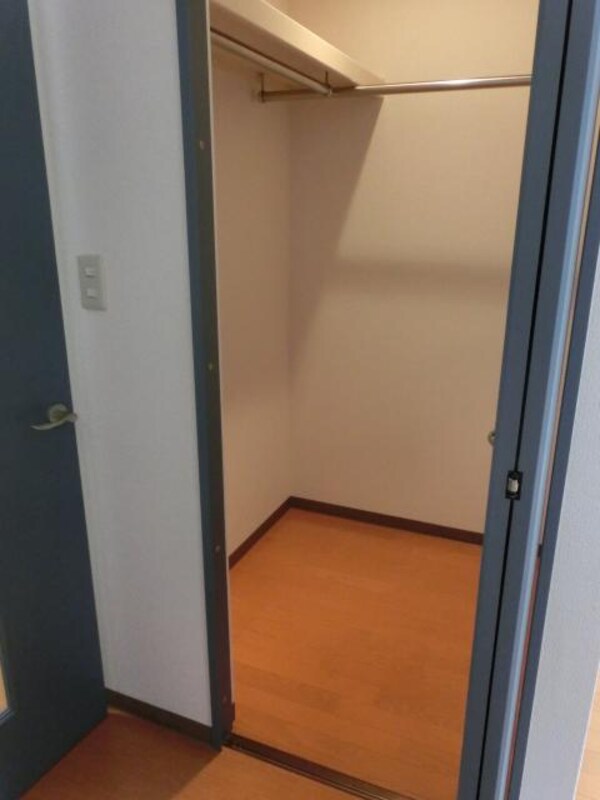 収納(収納たっぷりのＷＩＣ)