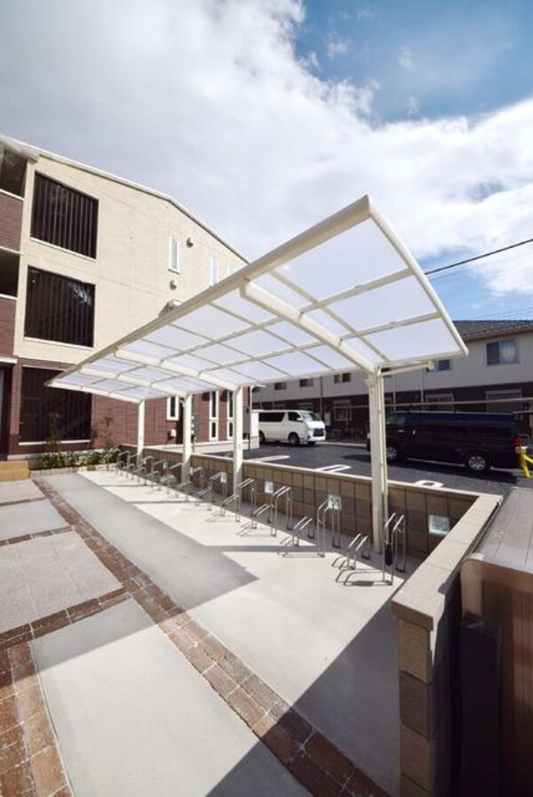 その他(駐輪場)