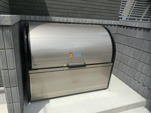 共有部分(敷地内ゴミ置場)