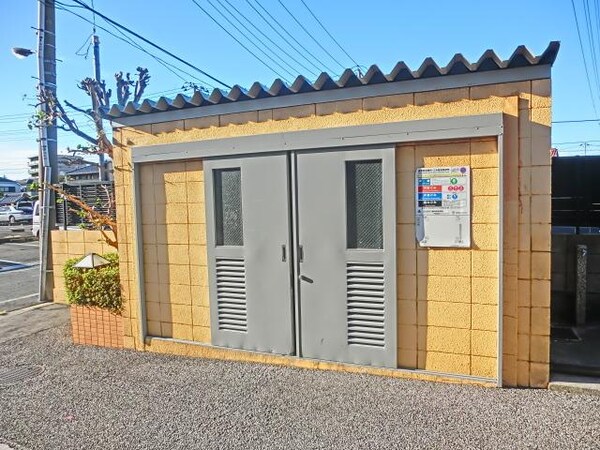 設備(ゴミ置場)