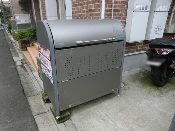 共有部分(敷地内ごみ置き場)