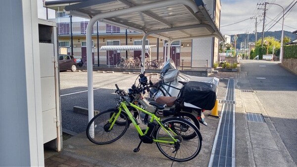 駐車場(駐輪場)