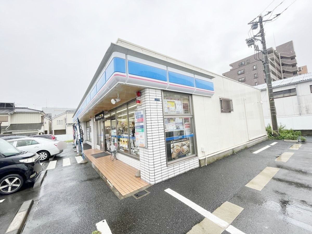 ローソン平塚四之宮一丁目店