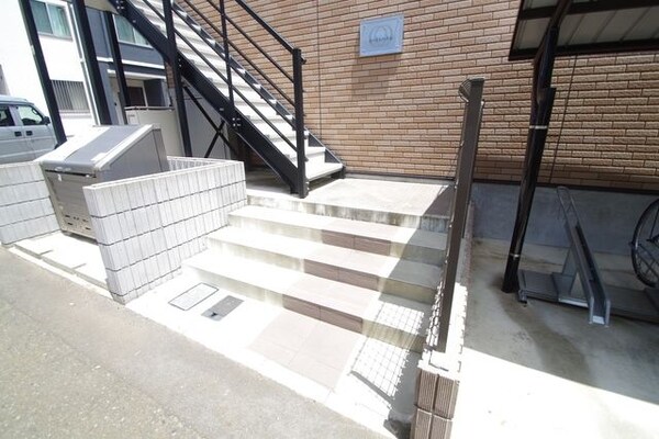 エントランス(★建物入り口★)