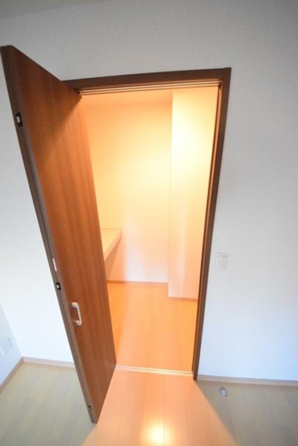 収納(★同物件別部屋参考写真★)
