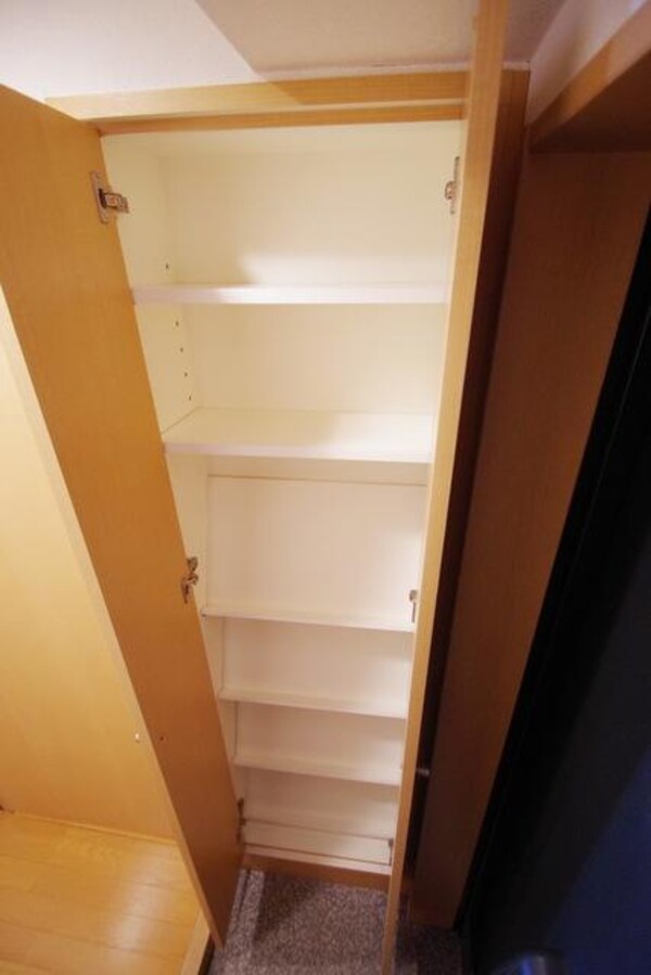 設備(★シューズボックス★)