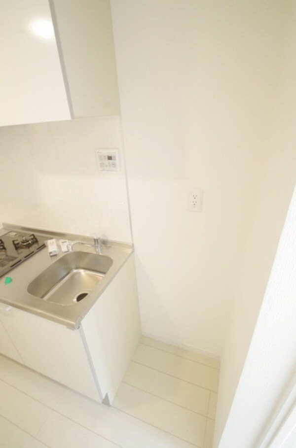 キッチン(★キッチン冷蔵庫置き場★)