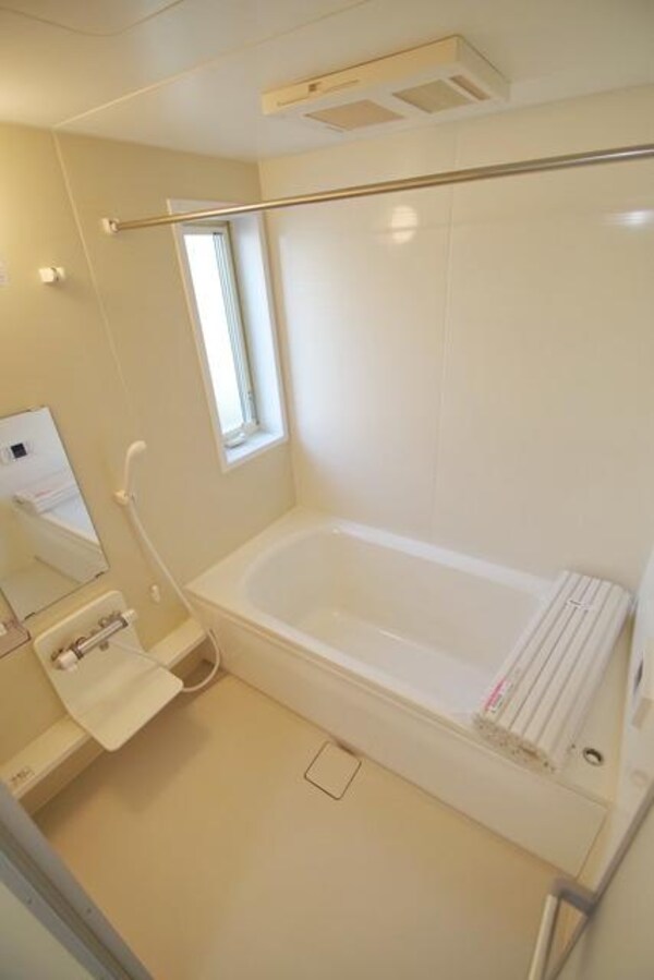 バス／シャワールーム等(★バスルーム★)