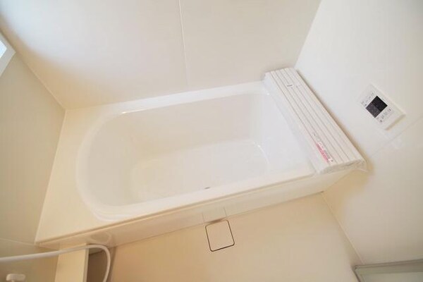 バス／シャワールーム等(★広々とした浴槽です★)