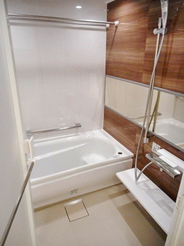 バス／シャワールーム等(お部屋探しは株式会社　タウンハウジング　までお気軽にお問合…)