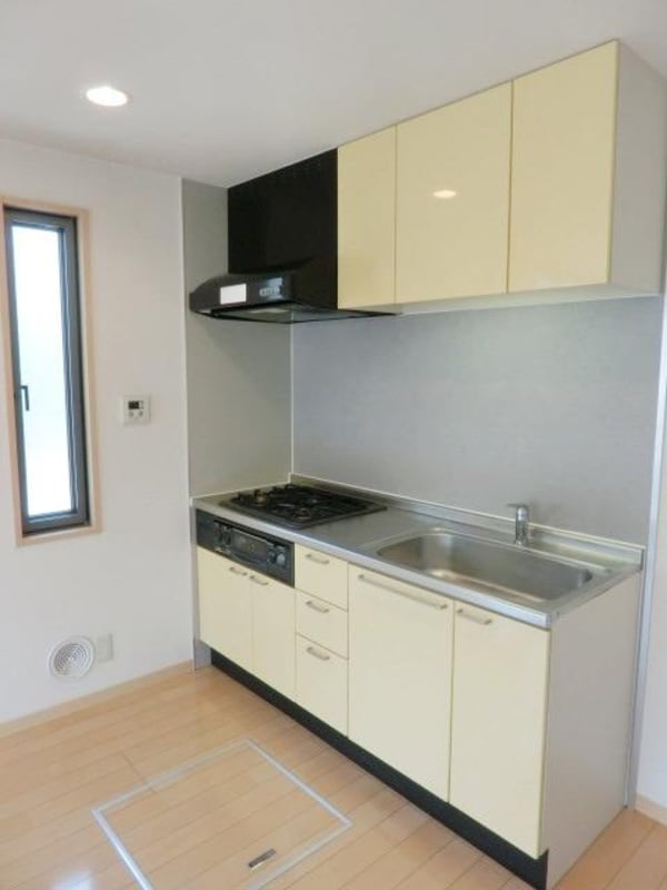 キッチン(お部屋探しは株式会社　タウンハウジング　までお気軽にお問合…)