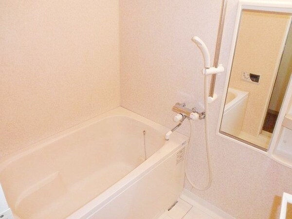 バス／シャワールーム等(お部屋探しは株式会社　タウンハウジング　までお気軽にお問合…)