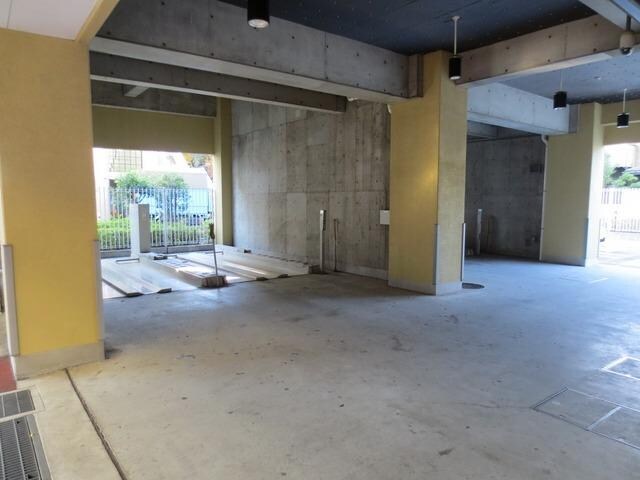 物件内観写真8　(★機械式駐車場完備★)