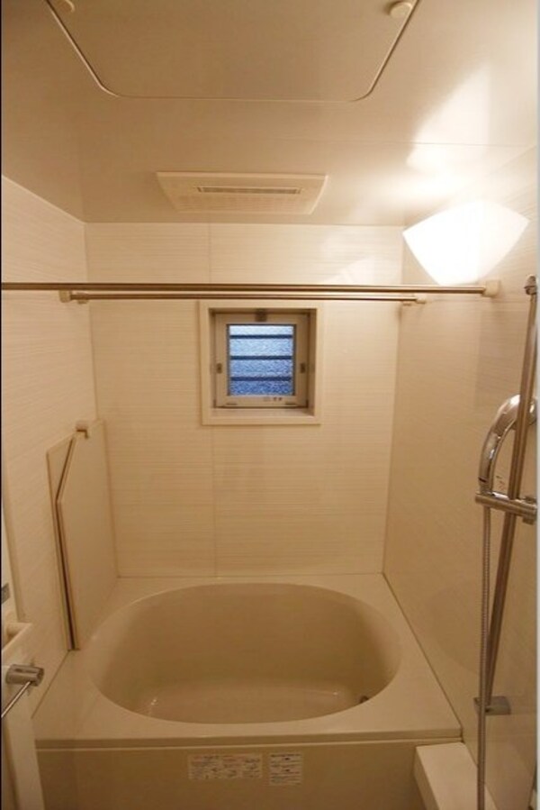 バス／シャワールーム等(お部屋探しは株式会社　タウンハウジング　までお気軽にお問合…)