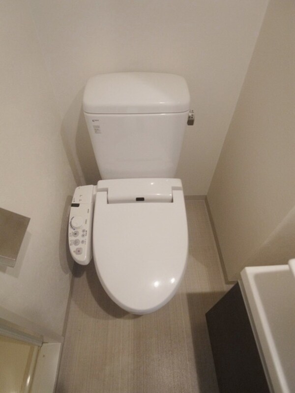 トイレ(お部屋探しは株式会社　タウンハウジング　までお気軽にお問合…)