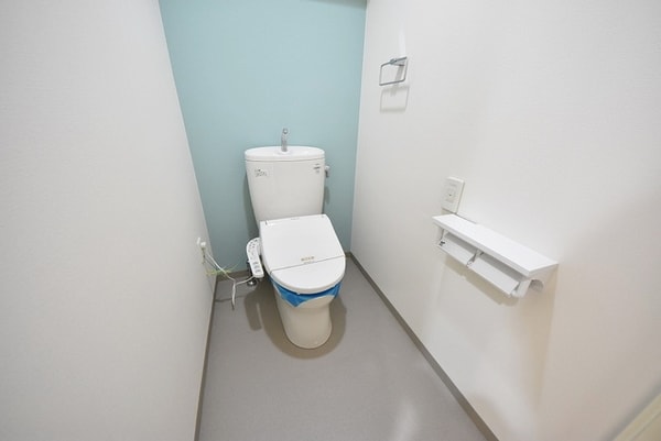 トイレ(お部屋探しは株式会社　タウンハウジング　までお気軽にお問合…)