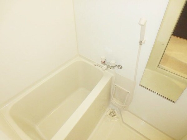 バス／シャワールーム等(お部屋探しは株式会社　タウンハウジング　までお気軽にお問合…)