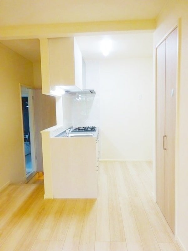 キッチン(お部屋探しは株式会社　タウンハウジング　までお気軽にお問合…)