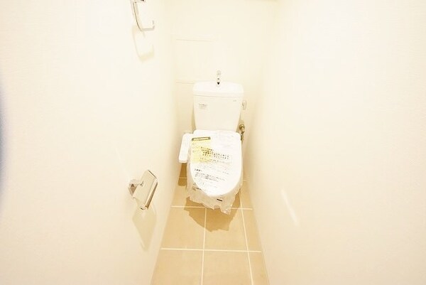 トイレ(お部屋探しは株式会社　タウンハウジング　までお気軽にお問合…)