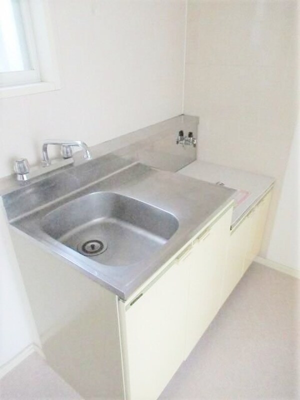 キッチン(お部屋探しは株式会社　タウンハウジング　までお気軽にお問合…)