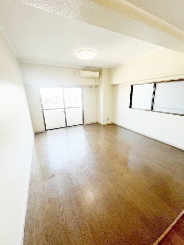 リビング・居室(お部屋探しは株式会社　タウンハウジング　までお気軽にお問合…)
