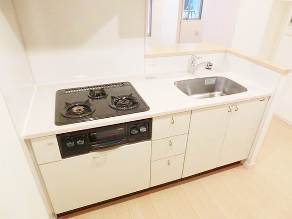 キッチン(お部屋探しは株式会社　タウンハウジング　までお気軽にお問合…)