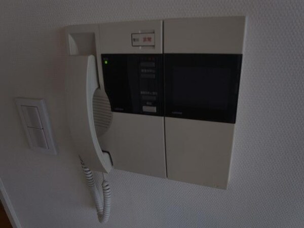 セキュリティ(モニター付きインターホン)