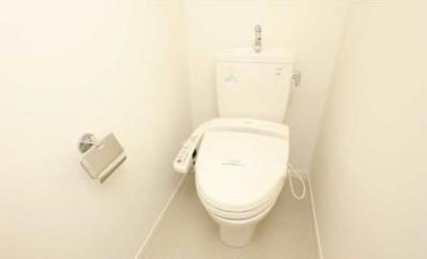 トイレ(お部屋探しは株式会社　タウンハウジング　までお気軽にお問合…)