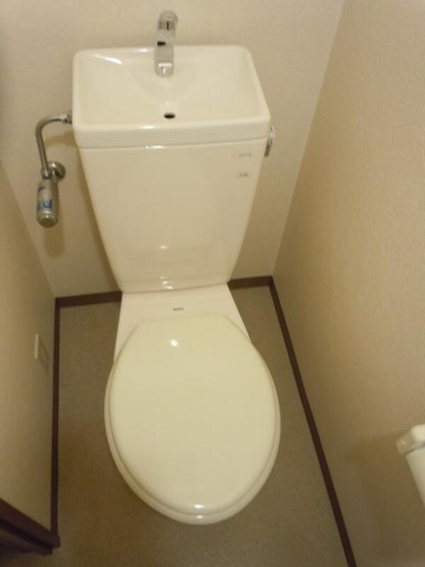 トイレ(お部屋探しは株式会社　タウンハウジング　までお気軽にお問合…)
