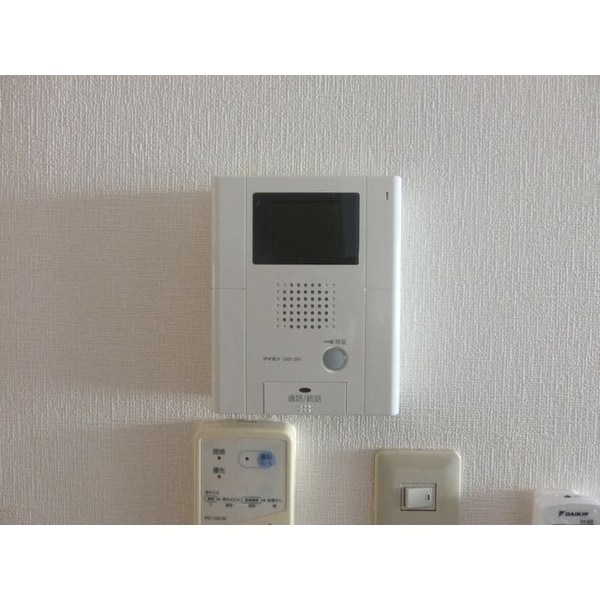 セキュリティ(同タイプ写真（反転タイプ）)