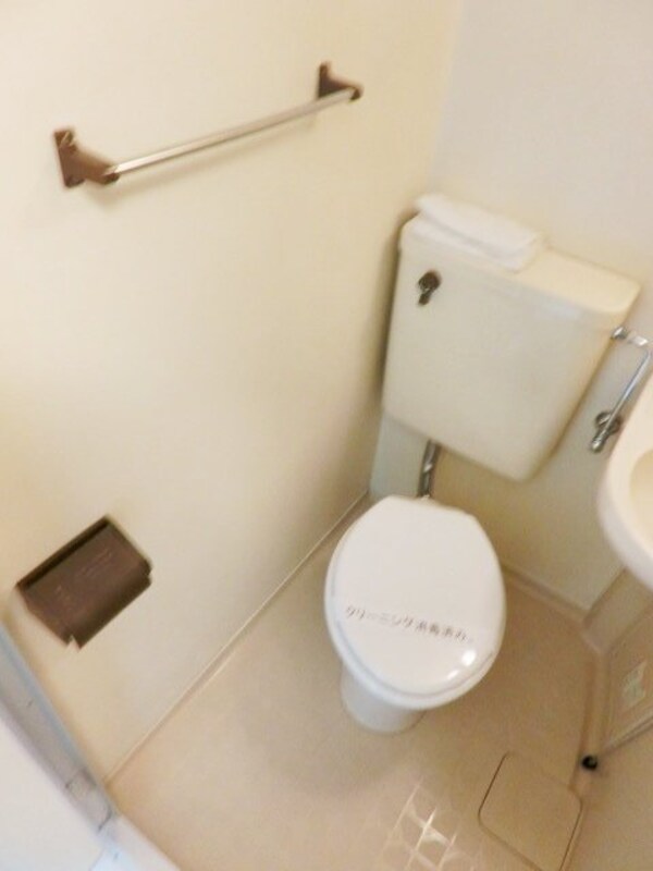 トイレ(お部屋探しは株式会社　タウンハウジング　までお気軽にお問合…)