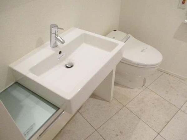 洗面(お部屋探しは株式会社　タウンハウジング　までお気軽にお問合…)