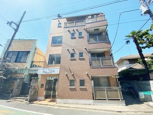 外観(人気の世田谷区で住環境良好)