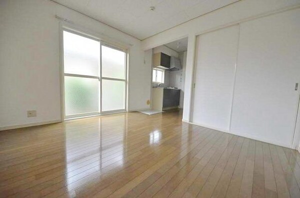 リビング・居室(お部屋探しは株式会社　タウンハウジング　までお気軽にお問合…)